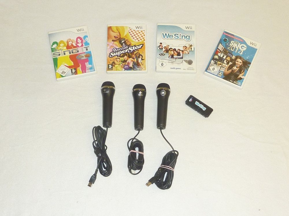4 Nintendo Wii Spiele Paket We Sing   3 Mikrofone   Adapter (Gebraucht