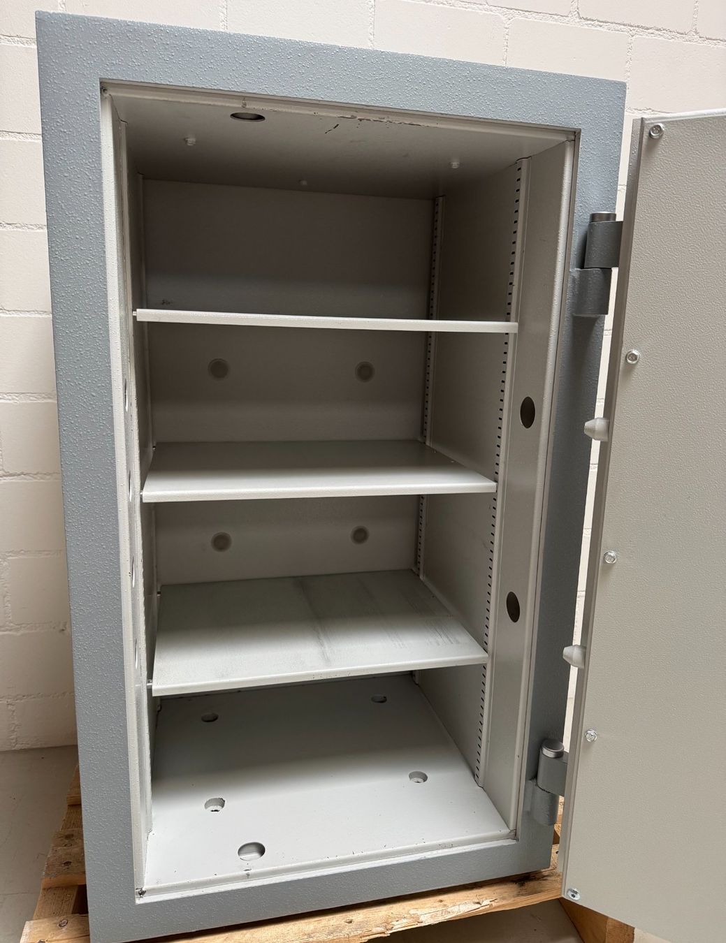Müller Safe Coffre-fort: TRESOR, 350kg – D'occasion à Villmergen par Don-Luca 6