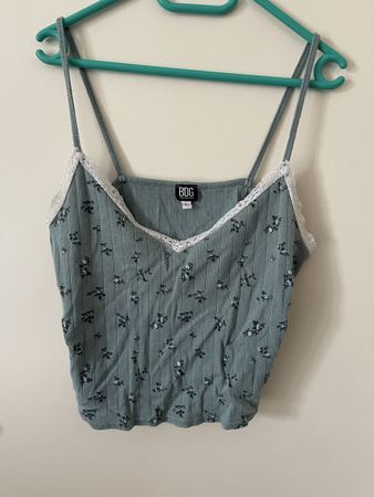 BDG Top mit Spitzenbesatz blau geblümt Grösse L
