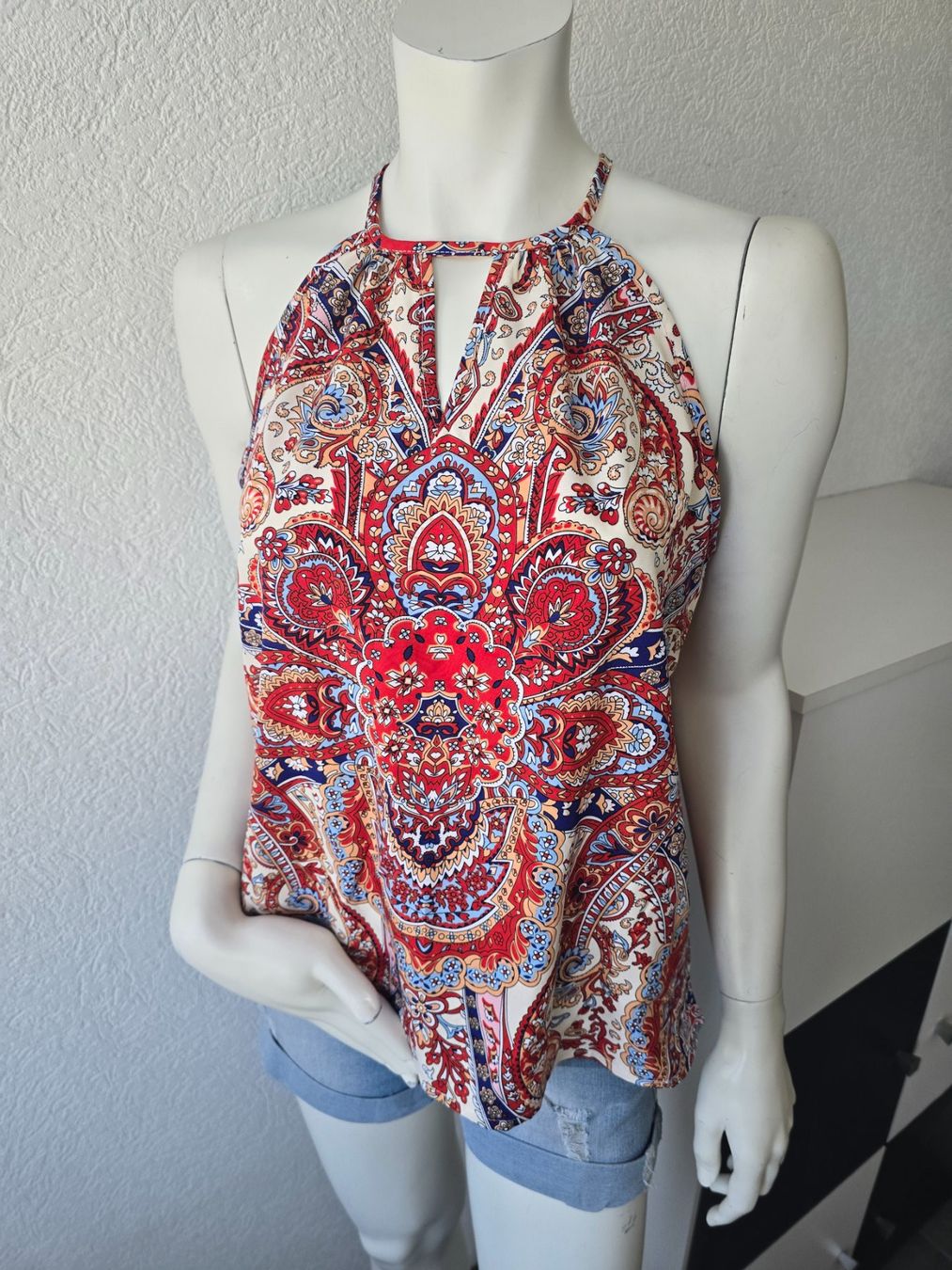 Tops: Top "Bandanas" T-M Neuf – Neuf avec emballage d'origine à Les Verrières par kitel79