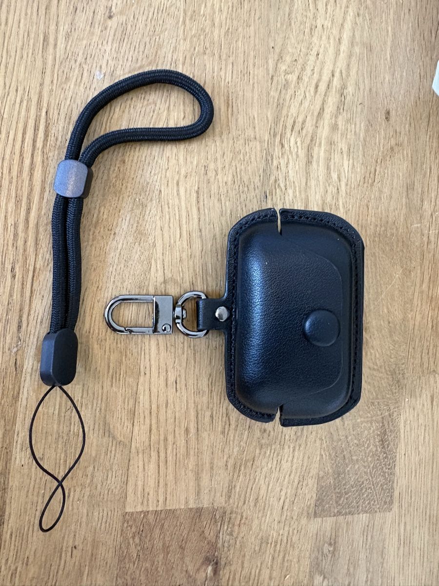Coques & Protection écran: Case Housse protection Technics eah az 100 – Neuf avec emballage d'origine à Biel/Bienne par pat_kh7v 4