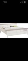 Bett inkl. Lattenrost und Matratze