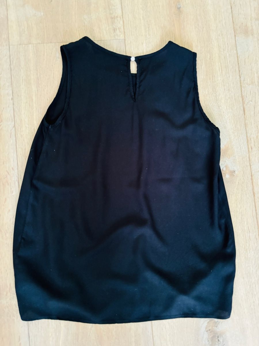 Vero Moda Top: Vero Moda schwarzes Top Grösse S – Usato da Ennetbürgen venduto da Evelyne_G 2
