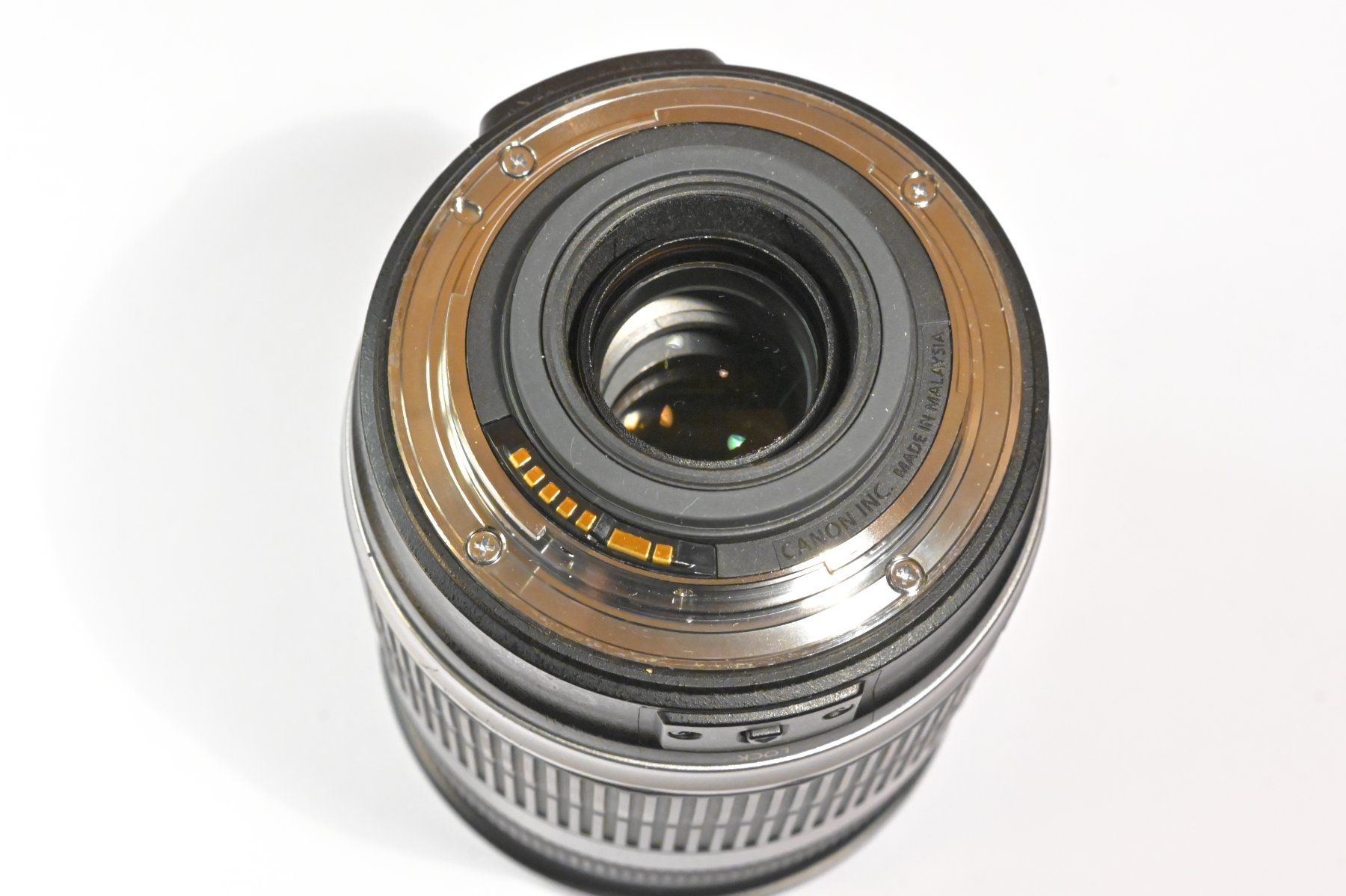 Canon Obiettivi: Canon EFS 18-200mm 3.5-5.6 IS – Usato da Erlinsbach venduto da Yanny 5