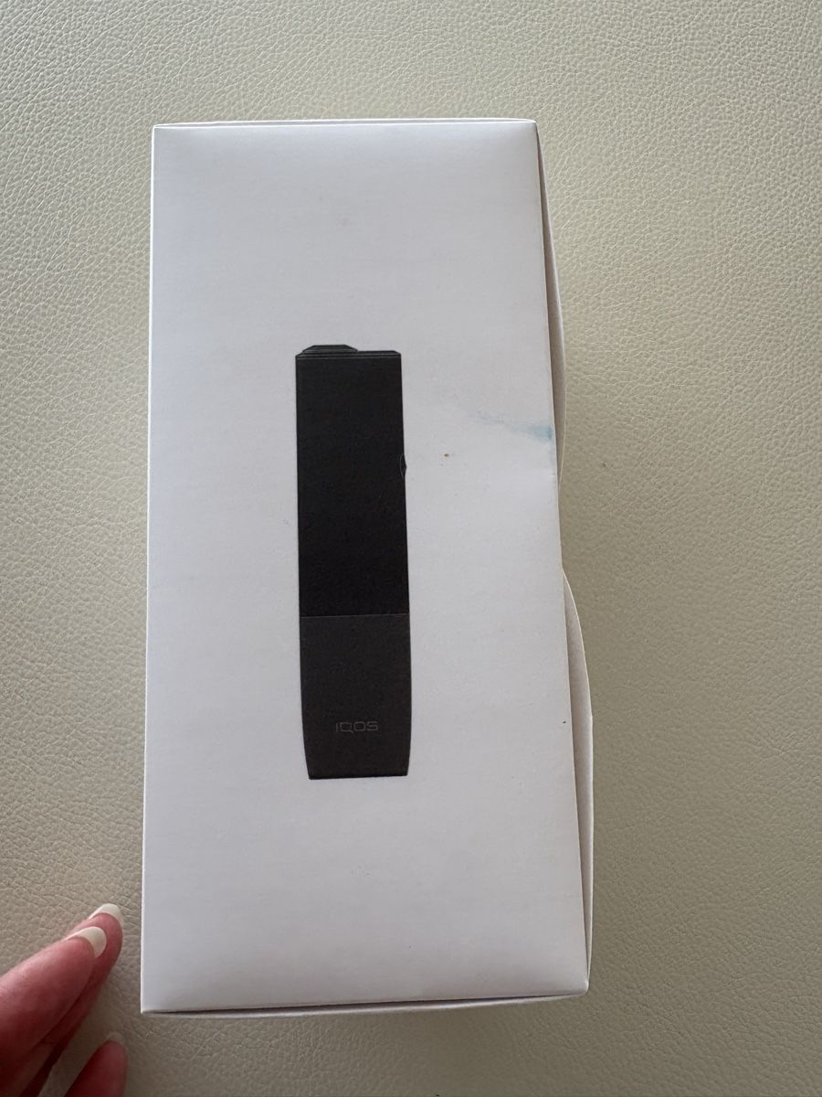 Iqos Altri Prodotti per fumatori: Iqos Iluma One Induction + Red protective sleeve – Nuovo e nell'imballaggio originale da Lausanne venduto da oyu_hgg5 1