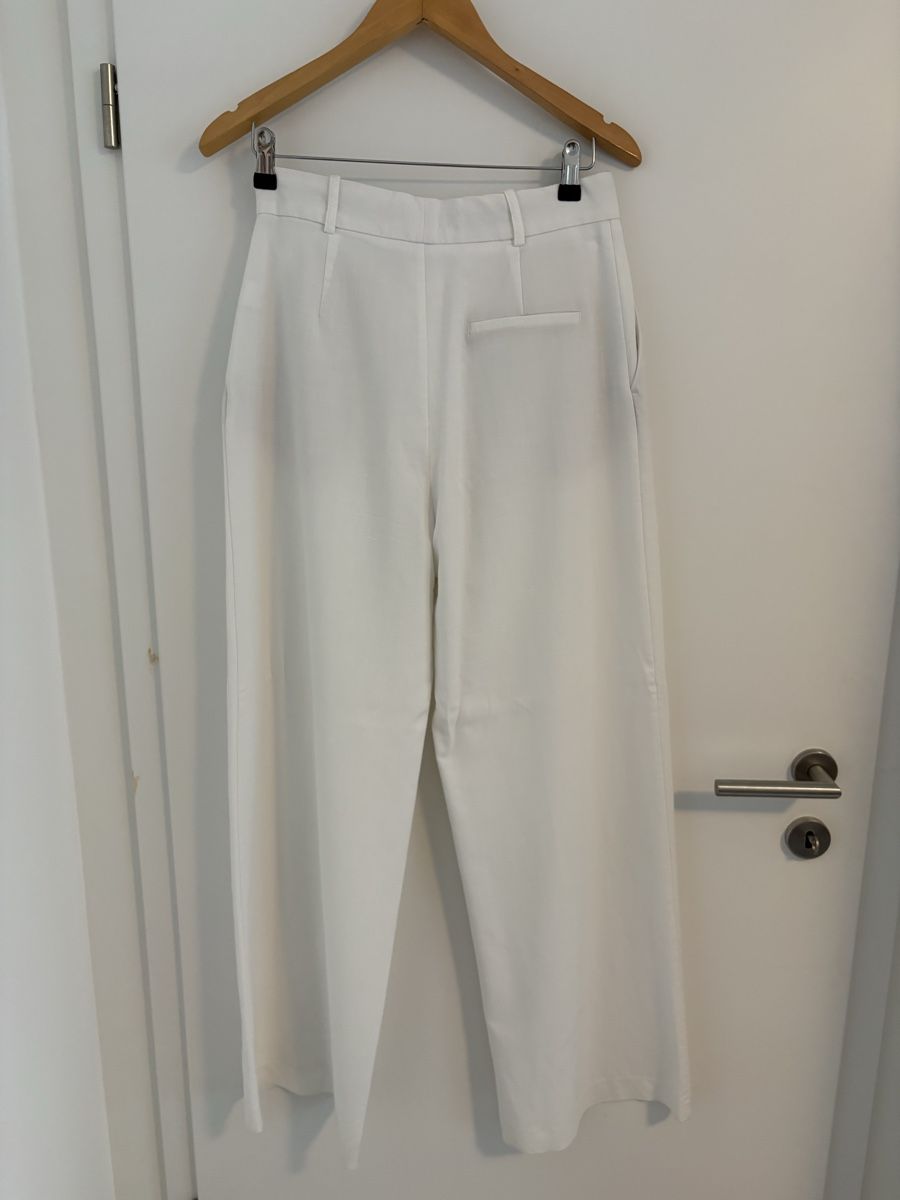 Zara Hosen: Pantalon blanc Zara – Gebraucht aus Vésenaz von ilomd 3
