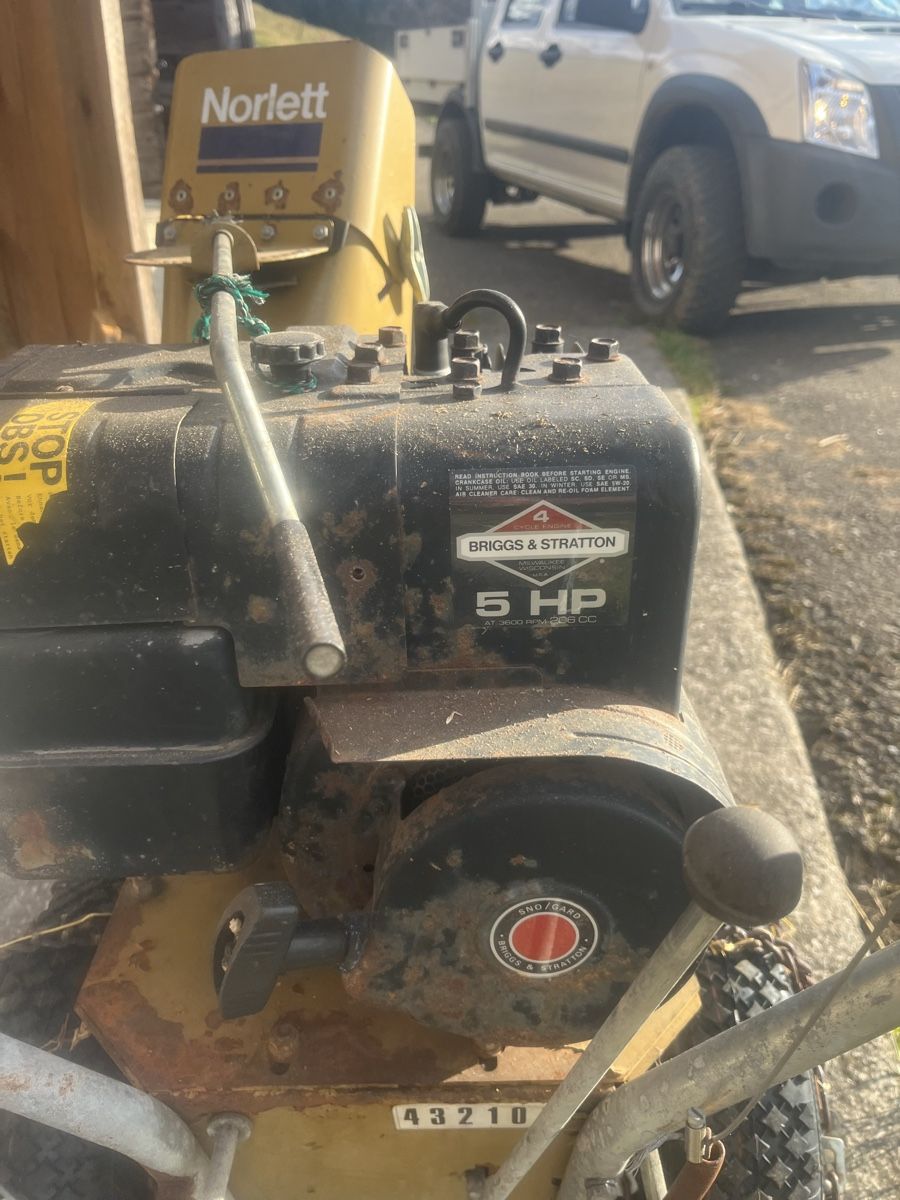 Toutes les machines: Schneefräse – D'occasion à Adelboden par mar_y6t5 3