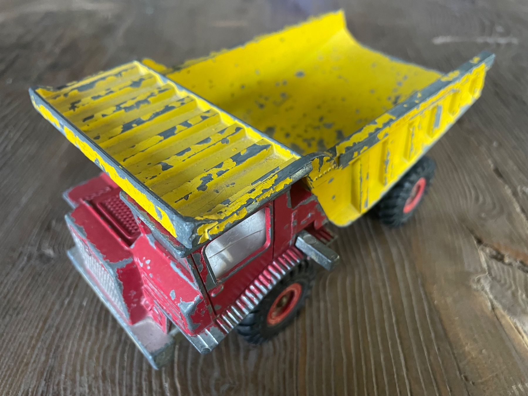 Dinky Toys Modellini d'auto: Dinki Toys Dump Truck – Usato da Volketswil venduto da rubin74 1