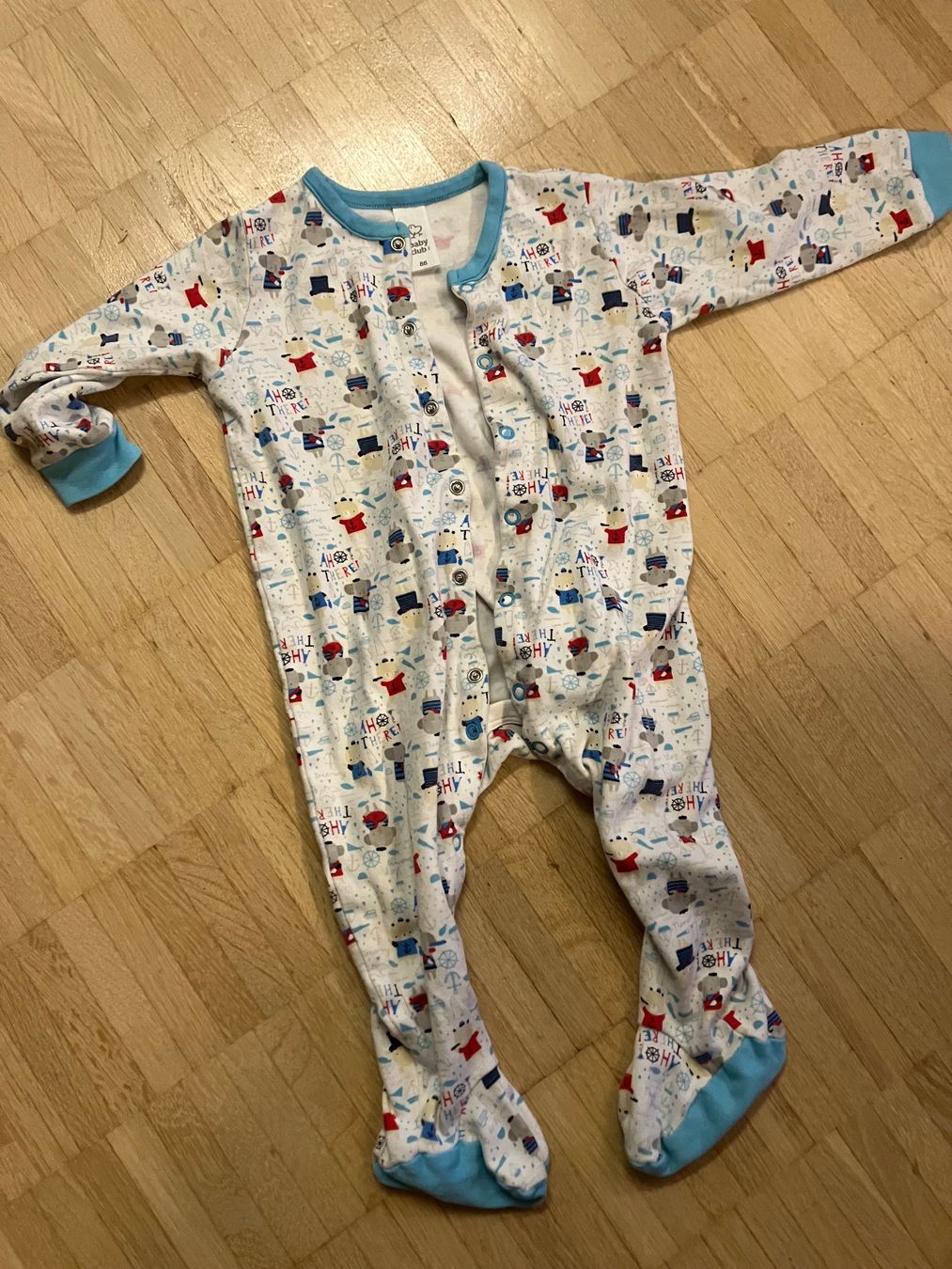 Pyjamas & Ähnliches: Pyjama Gr. 86 – Gebraucht aus Basel von Lillybeth