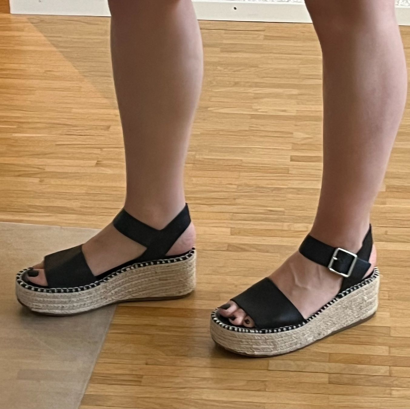 Pull&Bear Scarpe da donna: Pull&Bear Black espadrille platform sandals – Usato da Zürich venduto da Marghensy 1
