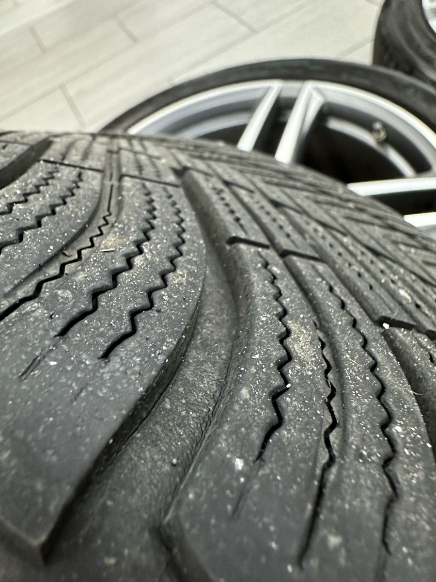 Mercedes-Benz Pneus & Roues: Winterrad E63 AMG 20 Zoll – D'occasion à Hochdorf par K.Kari 5