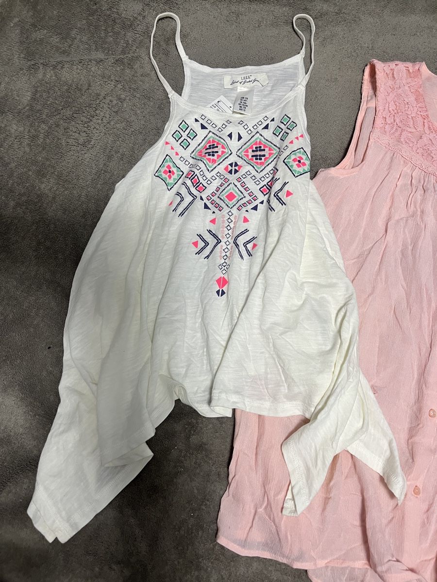 Lotti & Set di vestiti: Sommer Set, Gr. S & 170: 2 neue Tops, Pullover – Nuovo (secondo la descrizione) da Zürich venduto da MariaSusanne 1