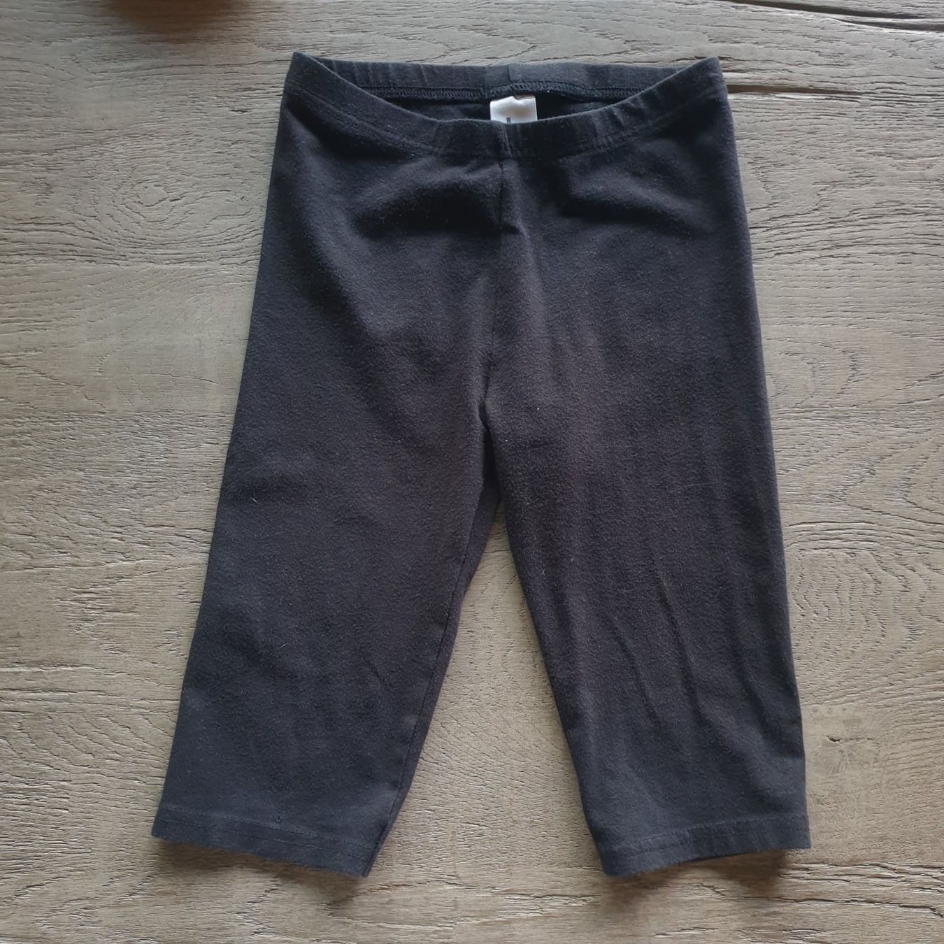 Pantaloni: 🐸 CAPRI HOSE SCHWARZ 135 – Usato da Môtier (Vully) venduto da Frogs 1