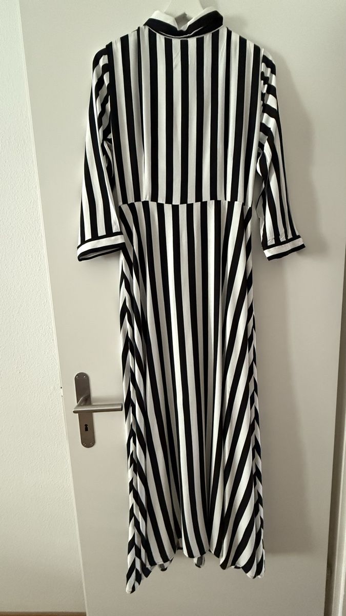 Vestiti: YAS dress – Usato da Kloten venduto da wer_26t5 1