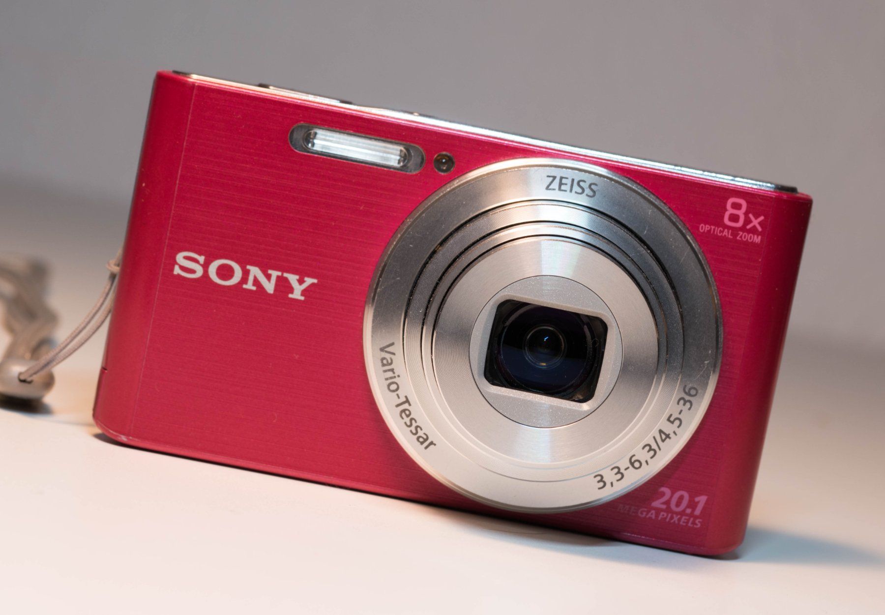 Sony Fotocamera: Sony DSC-W830 Digitalkamera - Topzustand – Usato da Thörishaus venduto da vintagger 4