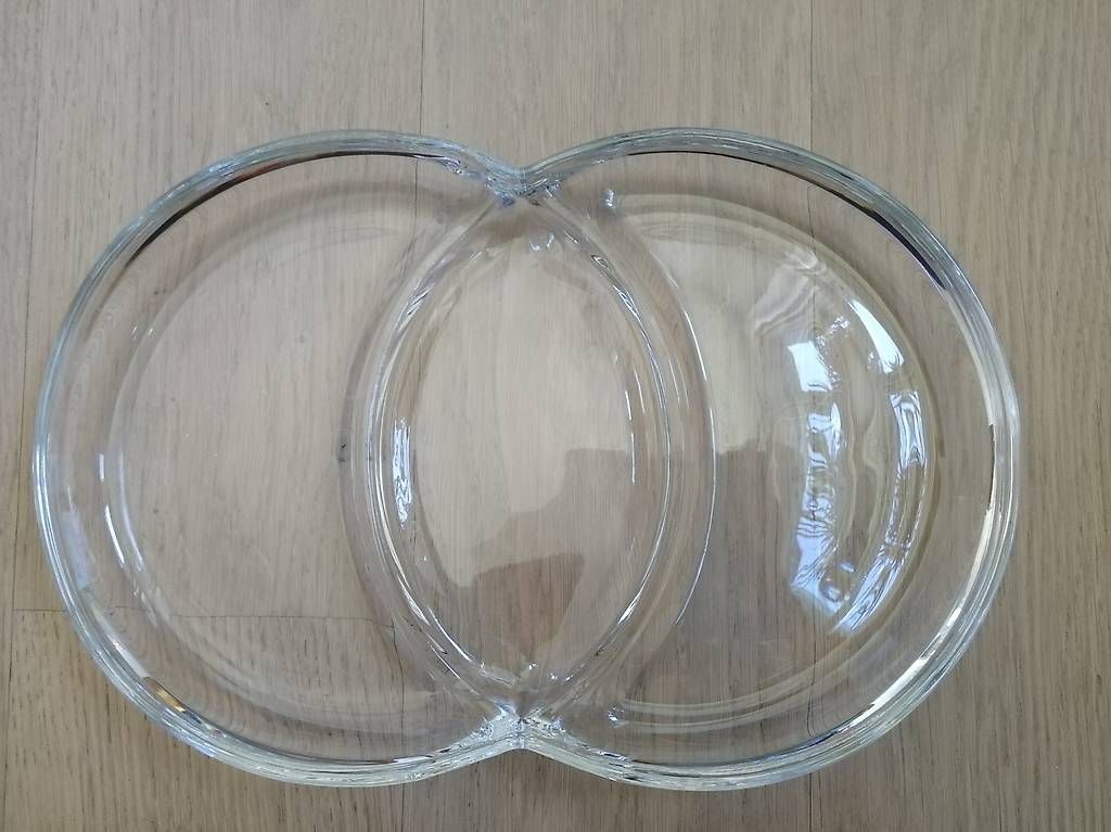 Servierplatten: Leonardo Kabarett, Geschenk, Glass Tray, Gift – Gebraucht aus Zürich von ElizavetaT 1