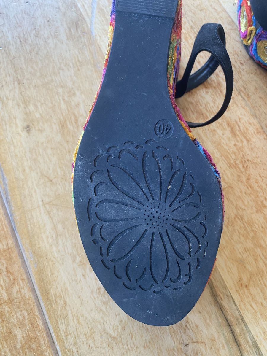 Scarpe da donna: Catwalk Damenschuhe Keilabsatz Gr. 40 – Usato da Adelboden venduto da lar_8mbg 1
