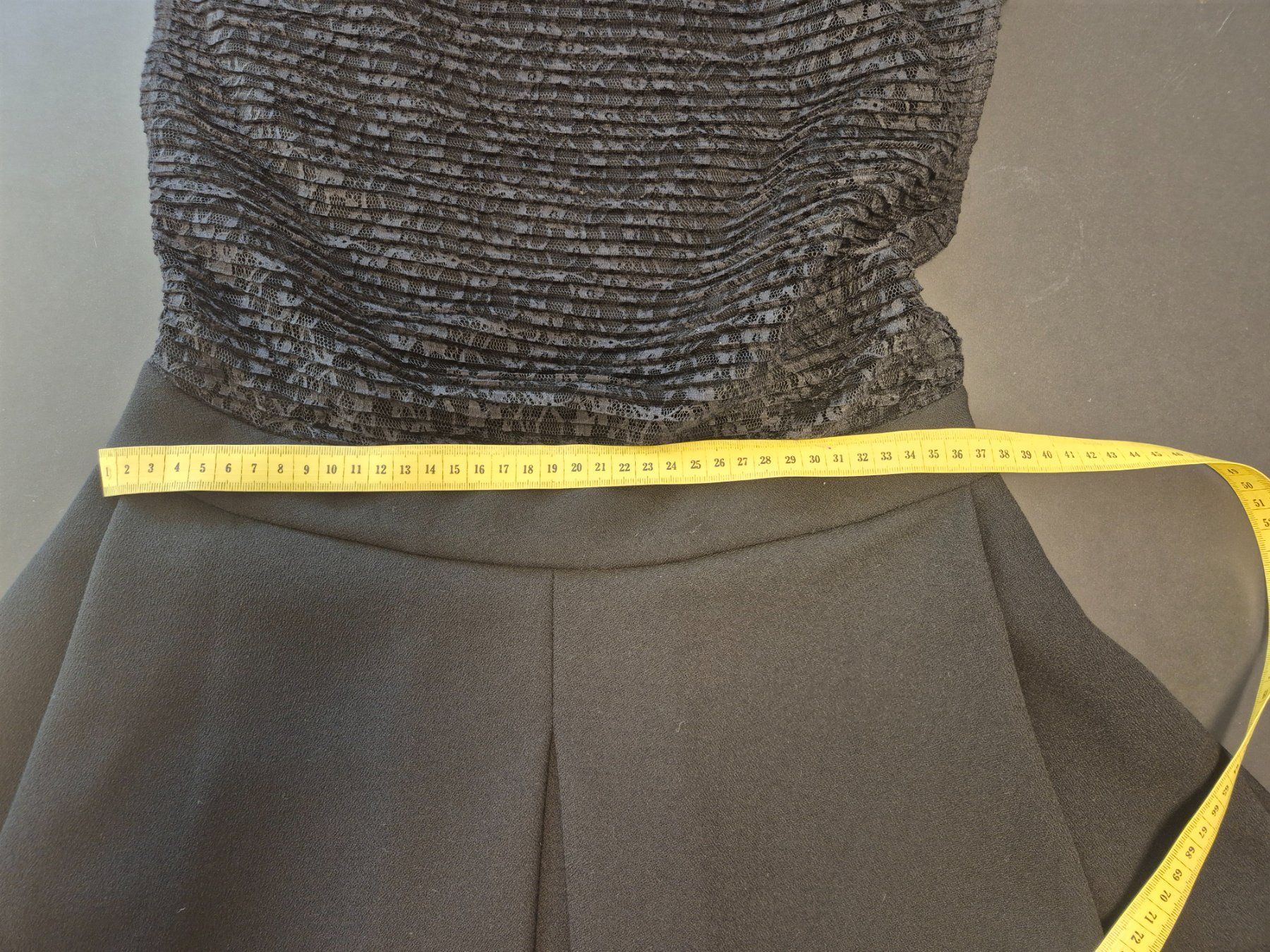 Maje Kleider: Maje Kleid, schwarz, Grösse 3 – Gebraucht aus Oberrohrdorf von ma-vie 3
