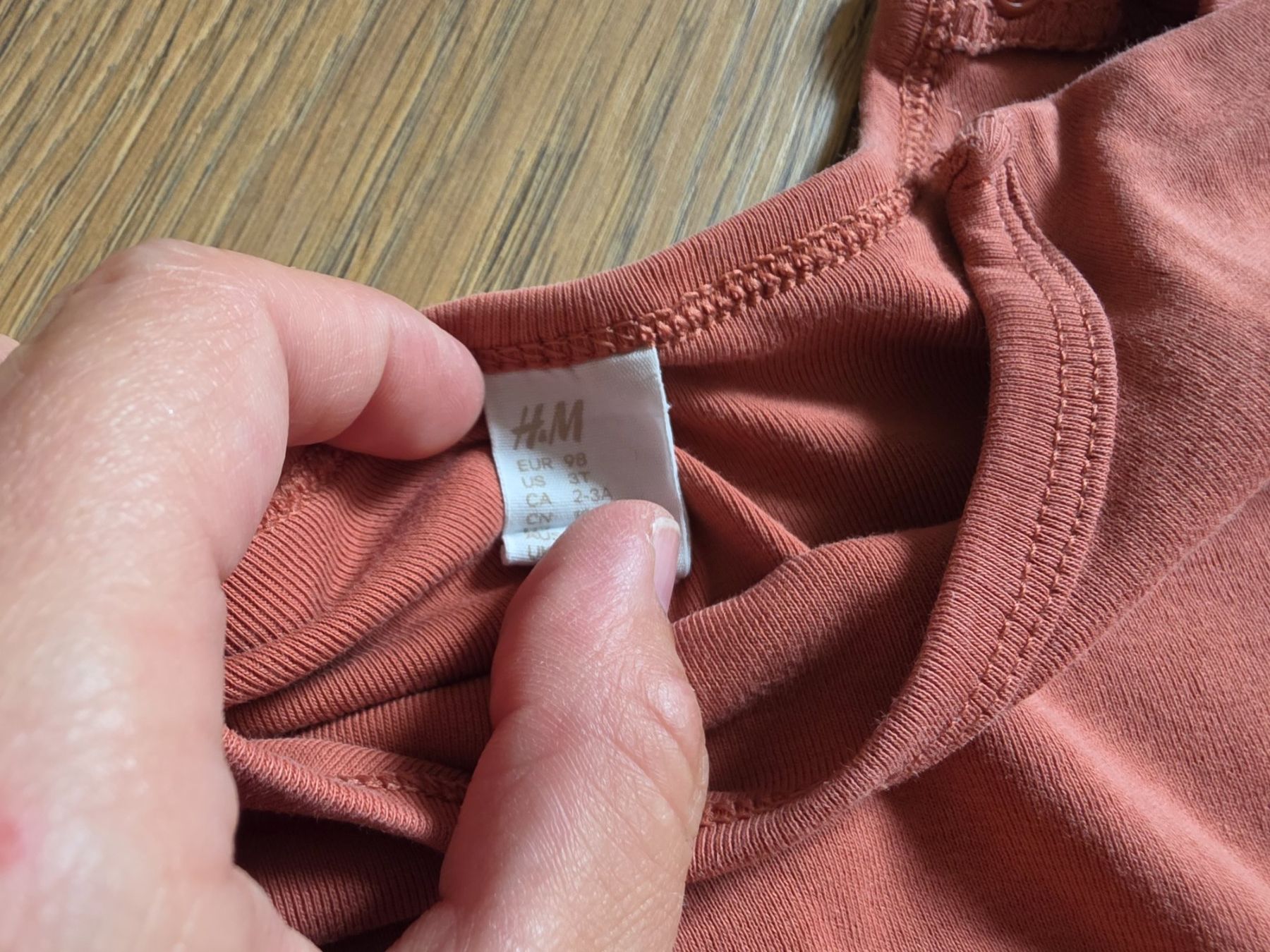 H&M Biancheria intima: Langarmbody, Body H&M Gr. 98 – Usato da Nebikon venduto da Japostyle 2
