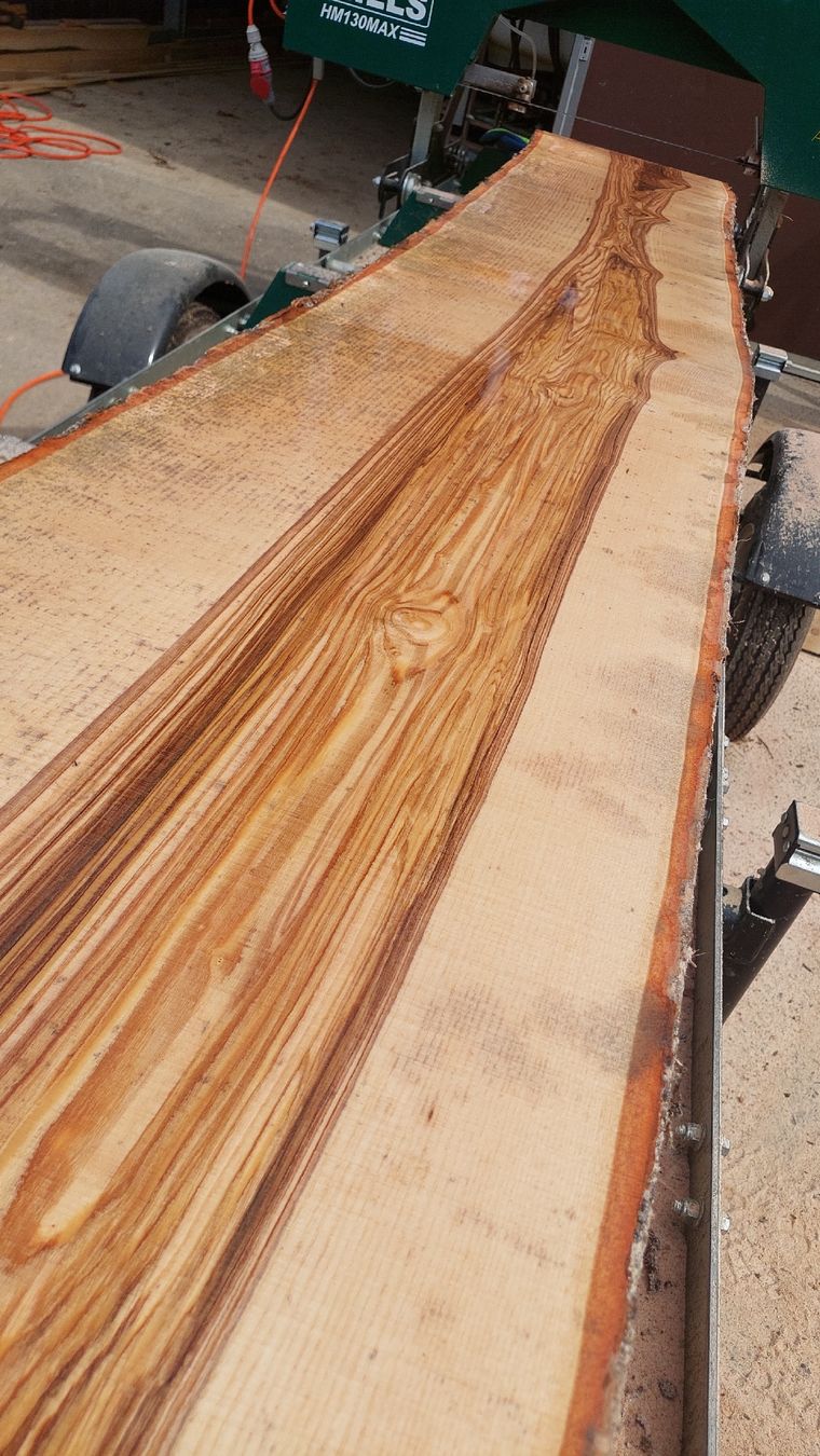 Articoli in legno: Eschenbretter – Usato da Bretzwil venduto da AnnenHolz 1