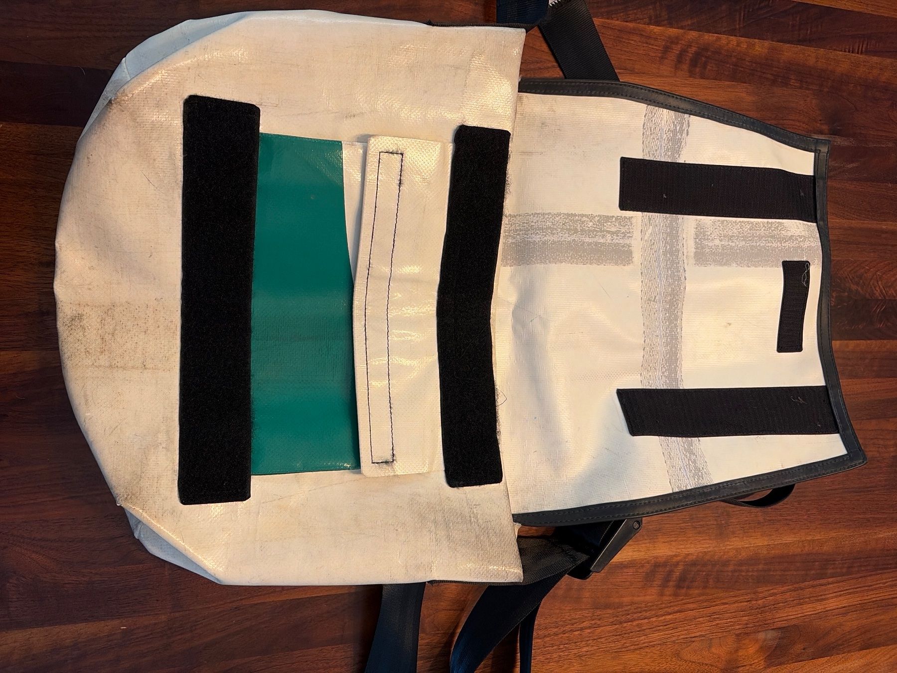 Freitag Borse: Freitag Tasche Serie G5.1 gebraucht – Usato da Bern venduto da bar_yyg8 1