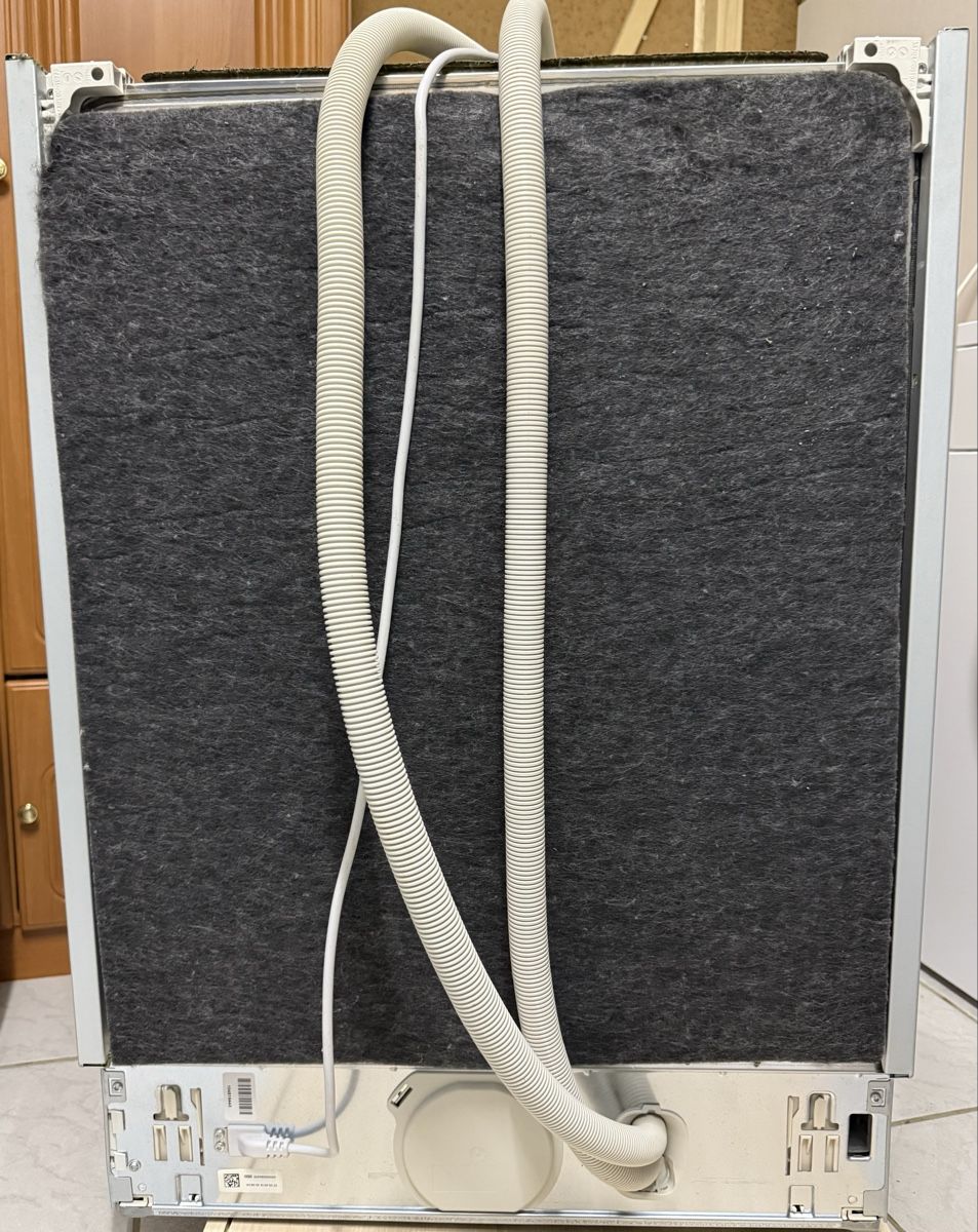 Lavastoviglie: Miele Geschirrspüler AutoDose 60Cm A+++ – Usato da Kilchberg ZH venduto da Rei_9 9