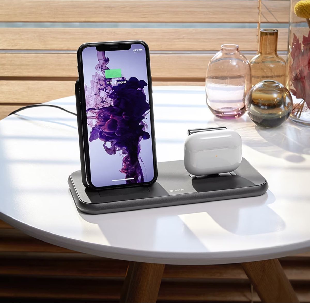 Docking station: Zens dual wireless charger + dock – Usato da Richterswil venduto da L.Staudenmann 2