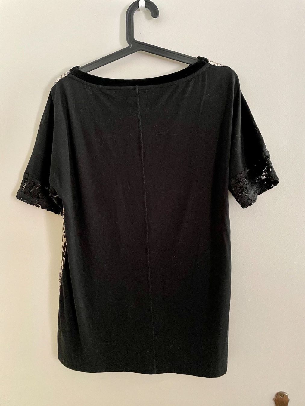 Marc Cain Camicette: MARC CAIN - Samt/Seidenshirt N4 – Nuovo e nell'imballaggio originale da Spreitenbach venduto da Jessy8 1