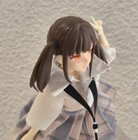 Anime-Figur: Schülerin