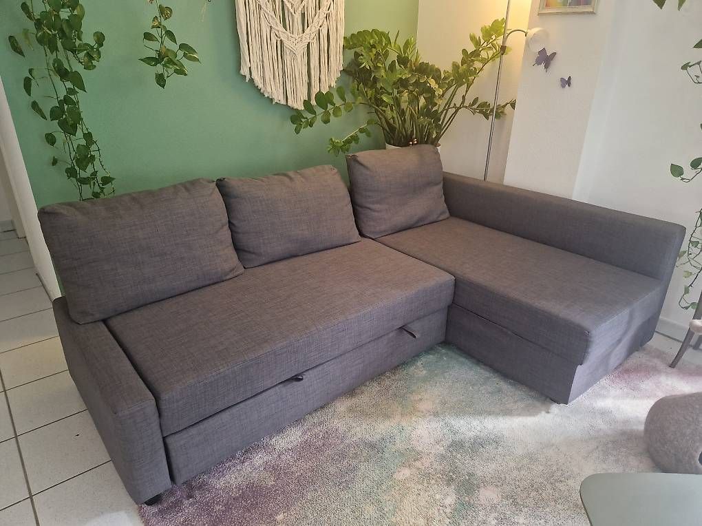 Divani: Divano letto – Usato da Aurigeno venduto da dan_2xx2