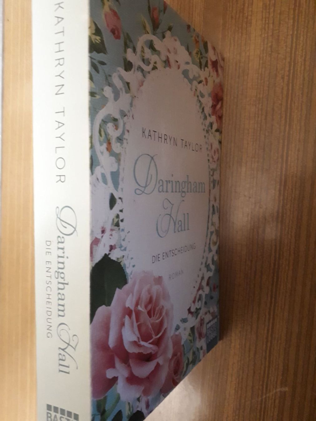 Livres: Daringham Hall - Die Entscheidung – D'occasion à Basel par Alacant 2