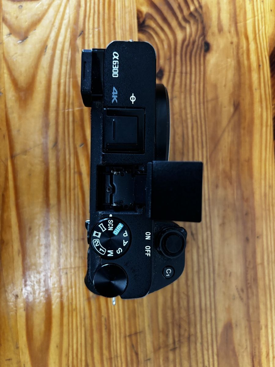 Sony Fotocamera: Sony a6300  – Difettoso da Zürich venduto da maylangthangnho 1