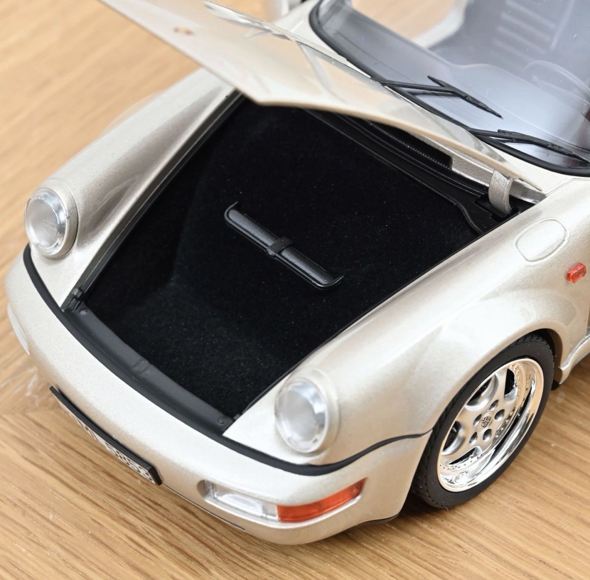 Norev Voitures modèles: Porsche 964 Cabrio Norev – Neuf (Voir description) à Staufen par fid_7gl7 4