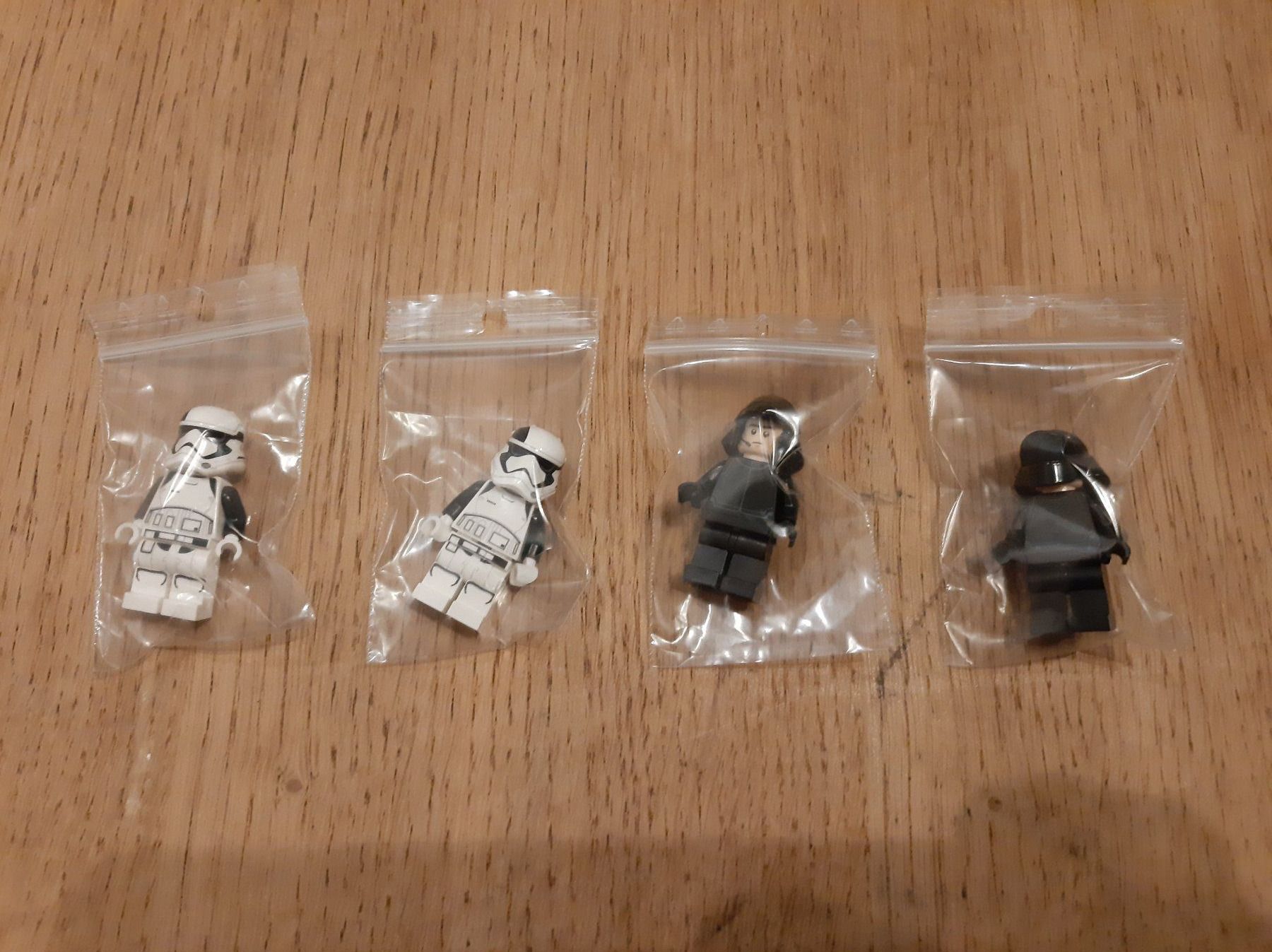 Lego Kit di costruzioni: Lego Star Wars 75197 First Order Specialists Battle Pack – Nuovo (secondo la descrizione) da Tramelan venduto da bragamal 2