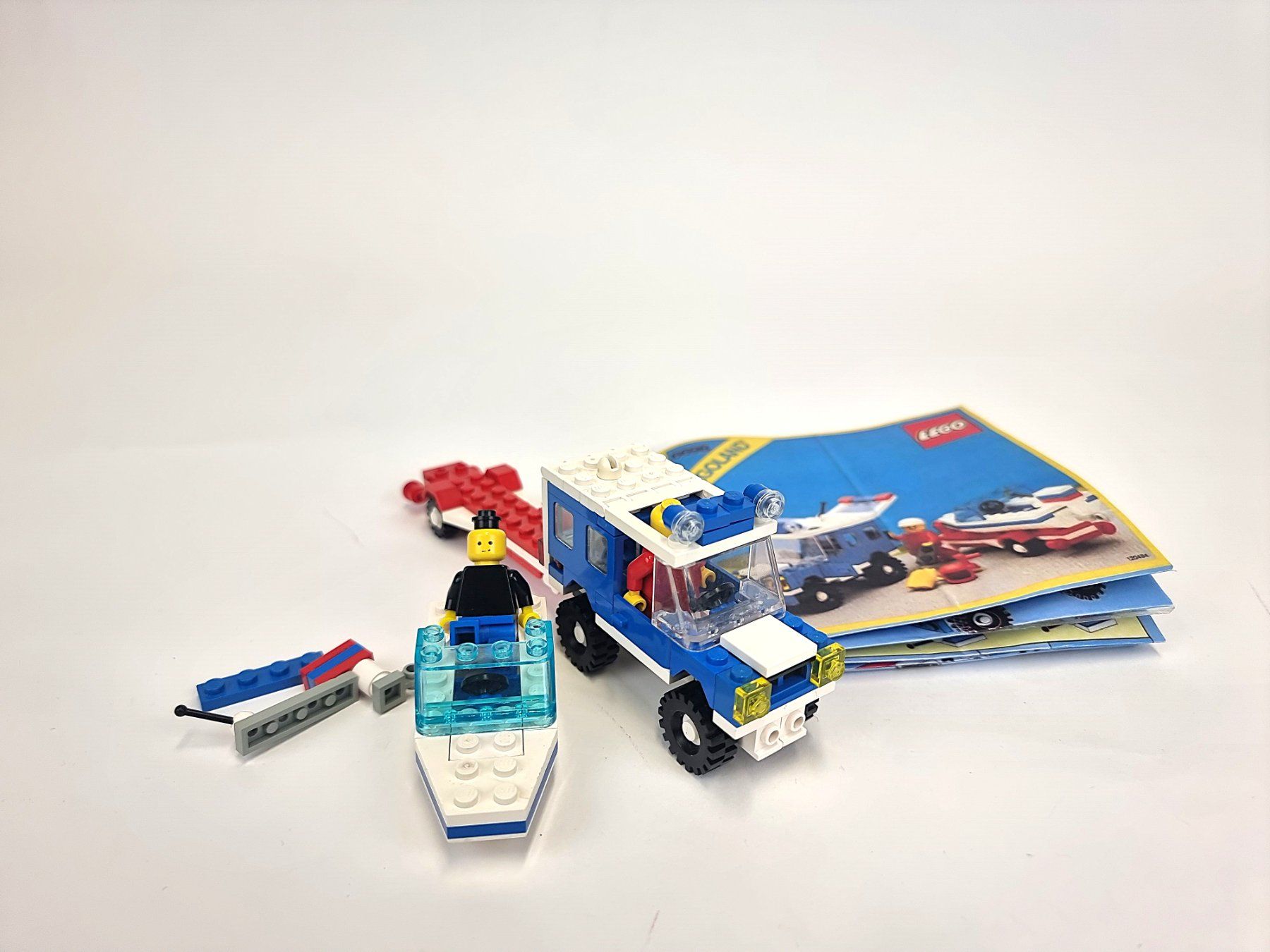 Lego Giocattoli: Lego- Set 6698 RV with Speedboat – Usato da Urtenen-Schönbühl venduto da Restwert_Schoenbuehl 1