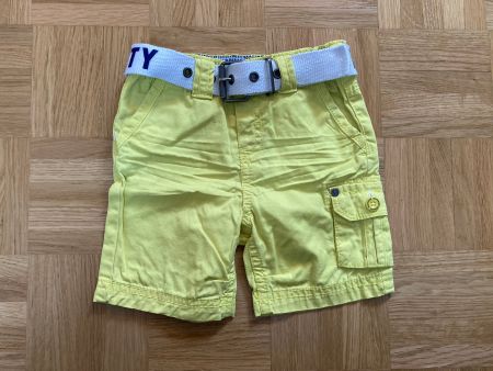 Kinder Shorts mit Gürtel Gr. 74 - 80