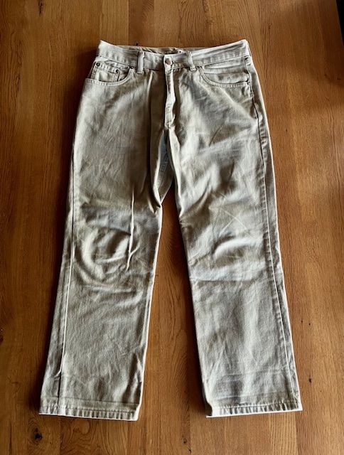 Jeans: Beige Jeans – Gebraucht aus Ottikon von lo99