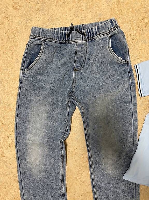 C&A Lotti & Set di vestiti: Poloshirt und weiche Jeans – Usato da Pfungen venduto da FloretaK 1