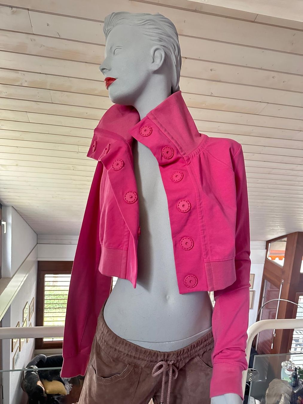 Twinset Giacche: Kurze Jacke von TWINSET – Usato da Neuhausen venduto da Lechasseur 1