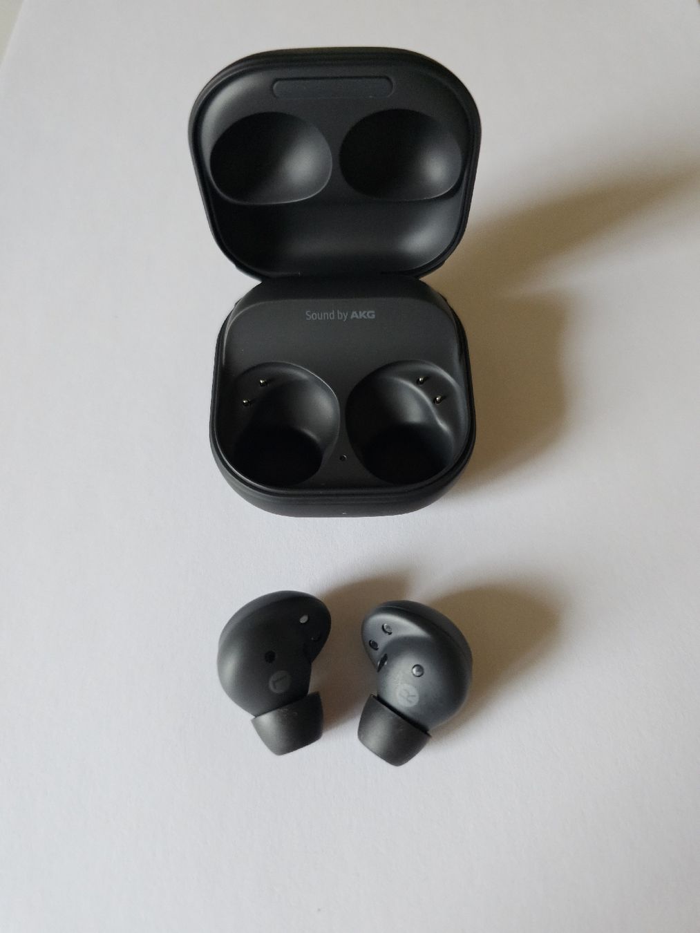 Cuffie: Galaxy Buds2 Pro – Nuovo (secondo la descrizione) da Aeschi SO venduto da Sandro88 3