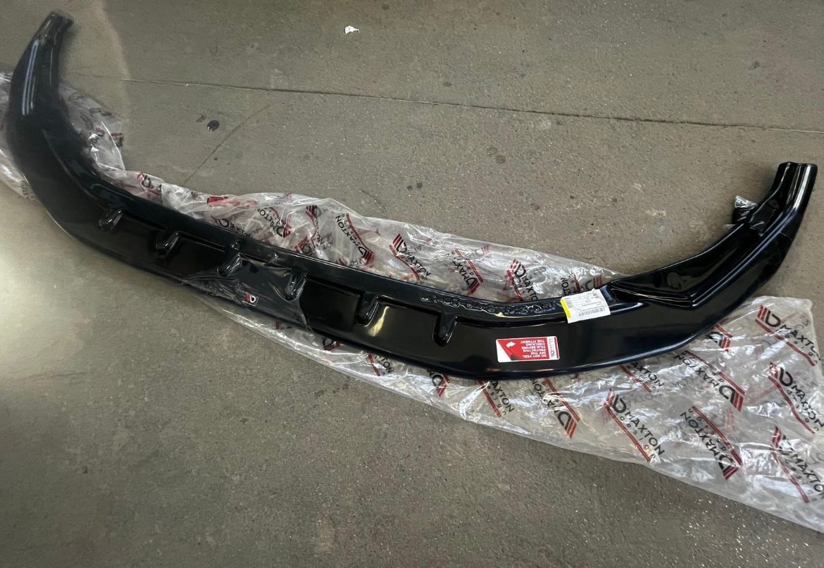 Audi Tutti pezzi di ricambio auto: Audi A3 /S3 8Y Frontspoiler Tuning Diffusor Schwarz – Nuovo e nell'imballaggio originale da Pontresina venduto da ste_hj25 3