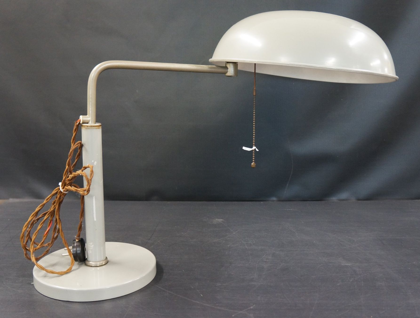 Lampade: Tischleuchte Alfred Müller Quick 1500 – Usato da Basel venduto da bk_brockibasel