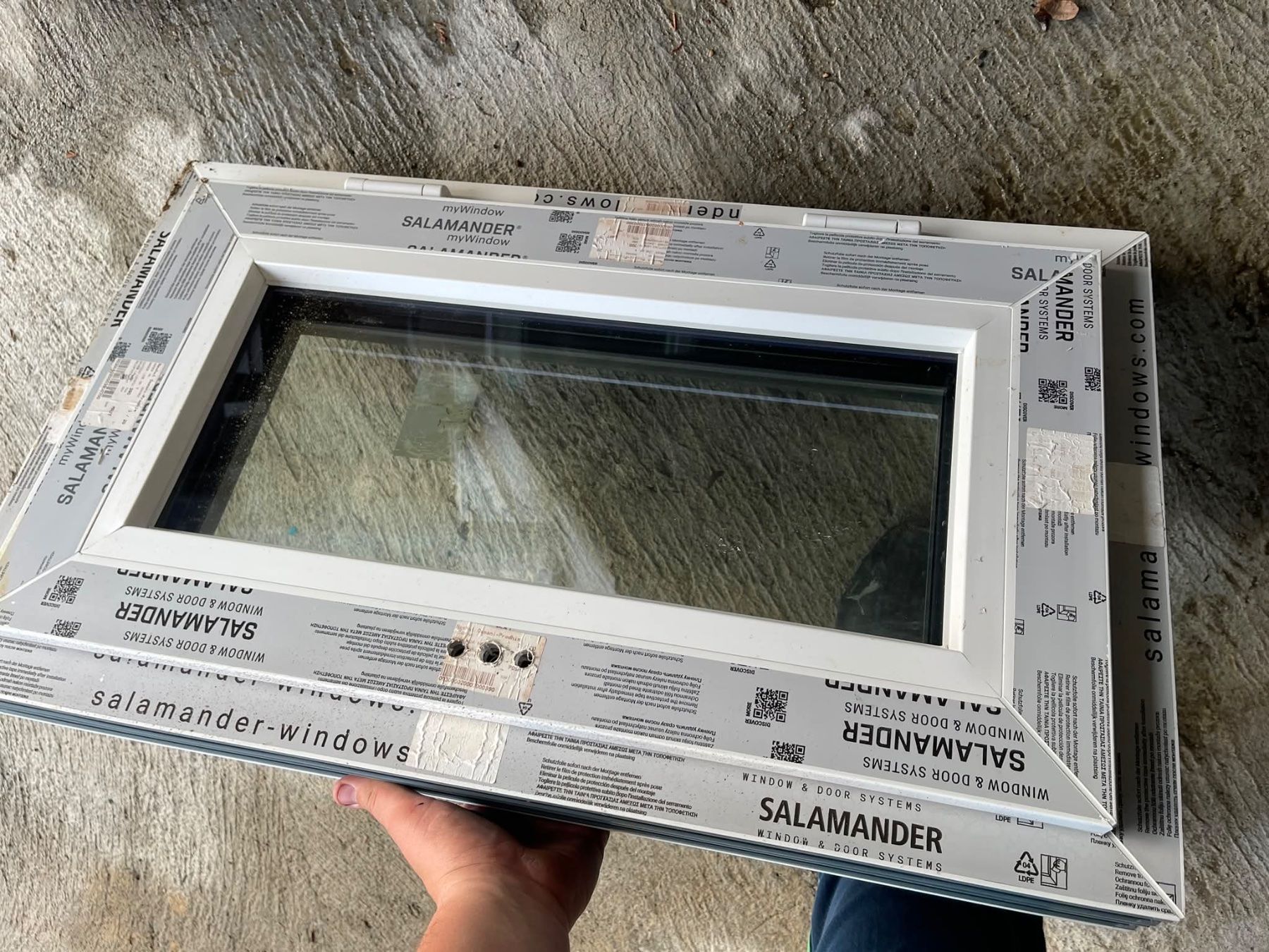 Finestre: Fenster Salamander, grau, 770x460 – Nuovo (secondo la descrizione) da Holderbank SO venduto da ann_lg6r 1