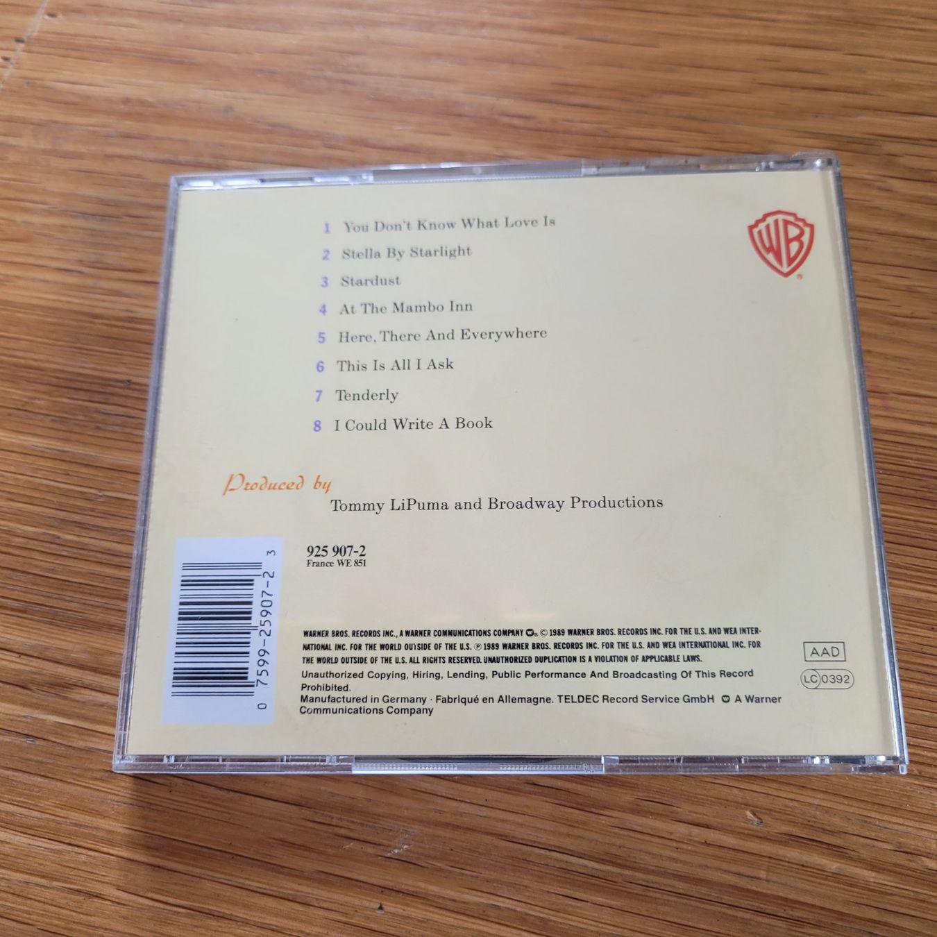 CD: CD Musique George Benson Tenderly – Usato da Biel/Bienne venduto da Destockweb 2