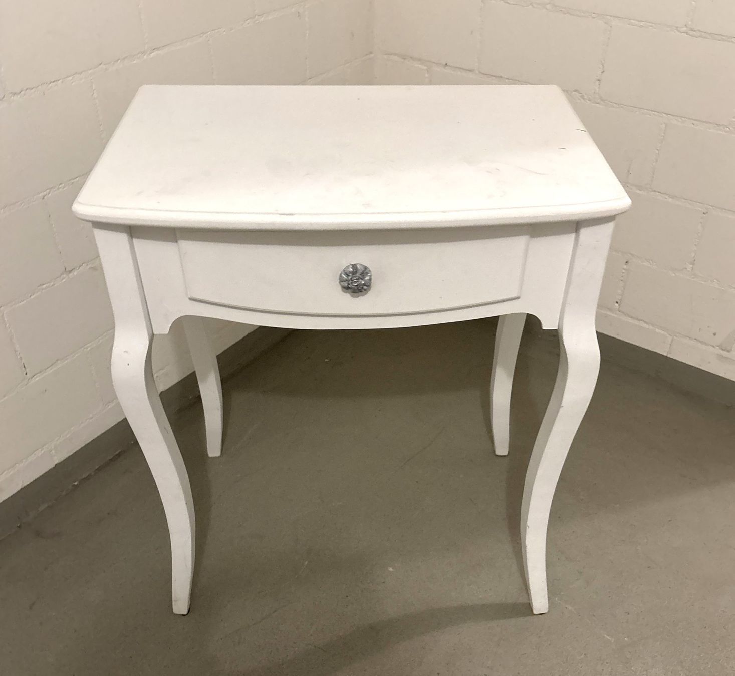 Cassettiere: Kommode shabby chic muss gestrichen werden – Usato da Glattbrugg venduto da Ariel012 4