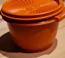 Tupperware Behälter mit Deckel orange gebraucht