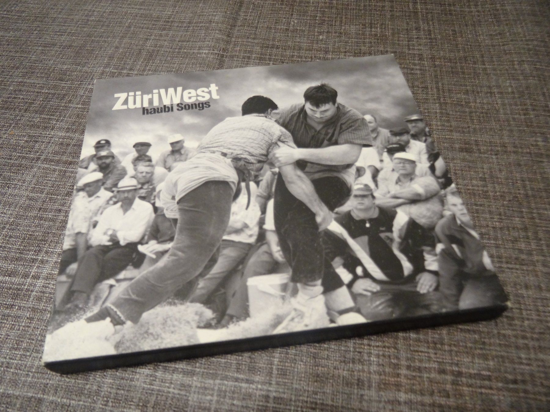 CDs: Züri West haubi Songs CD – Gebraucht aus Olten von Disc-Ausverkauf