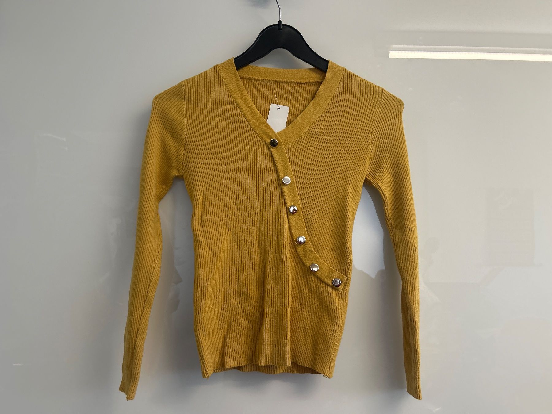 Maglioni & Felpe: Pullover weich figurbetont one size NEU – Nuovo e nell'imballaggio originale da Regensdorf venduto da Spyke55