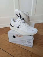 On x KITH The Roger Pro Kith White  NEU  Gr. 43
