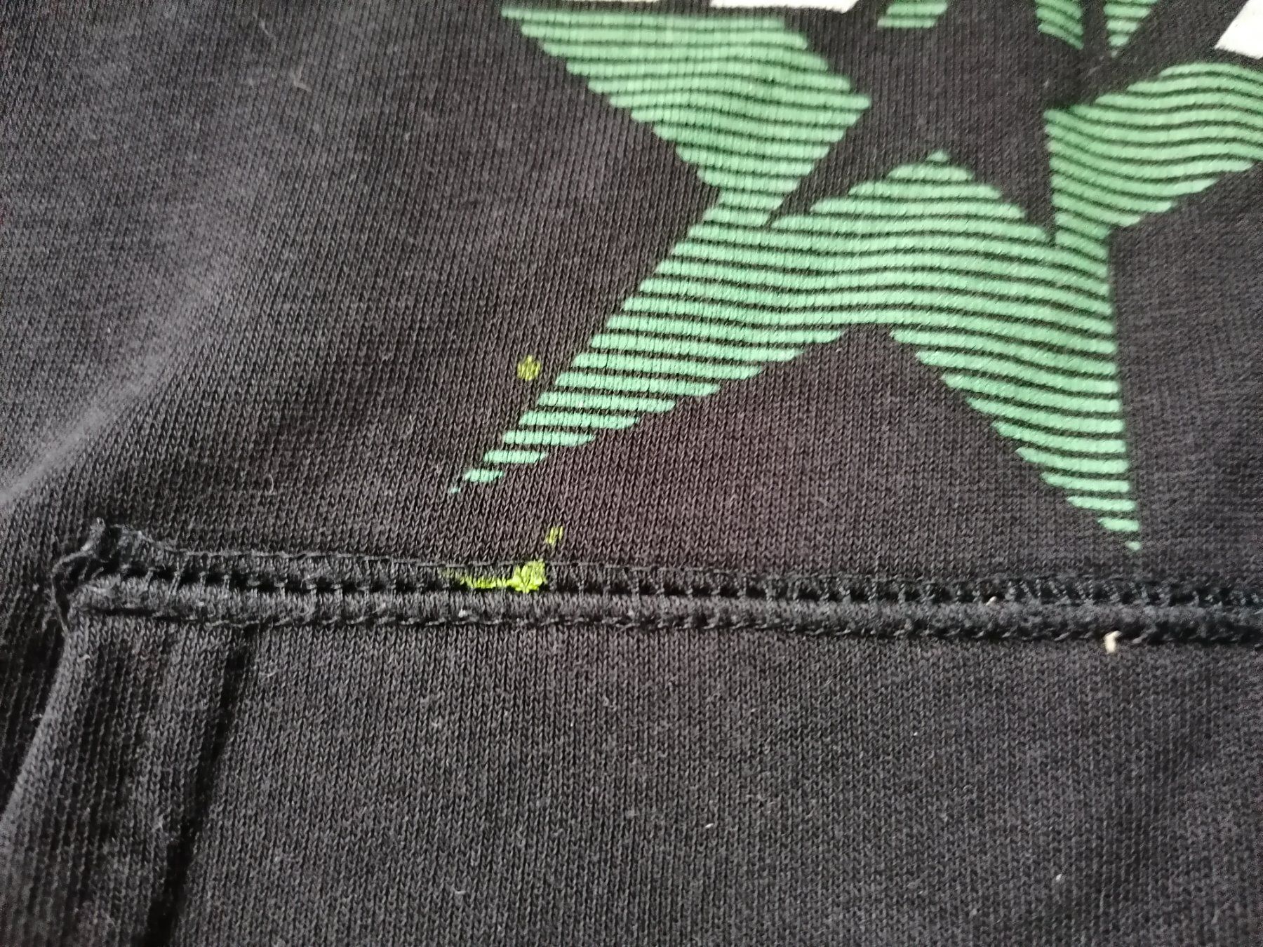 Maglioni & Felpe: Hoodie / Kapuzenpullover Gr. 110 – Usato da Büttikon AG venduto da Amineah 1